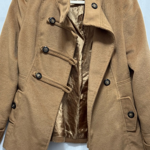 Chic Camel Colored Utility Coat - Picture 3 of 9